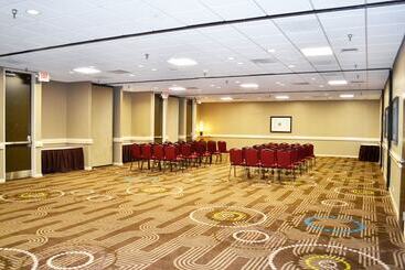 هتل Doubletree By Hilton Houston Hobby Airport