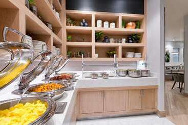 هتل Doubletree By Hilton Phoenix Mesa