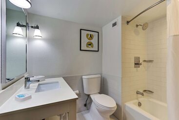호텔 Drury Inn & Suites San Antonio Airport
