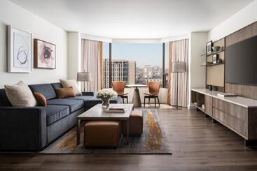 Four Seasons Hotel Houston