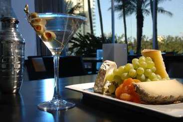 هتل Galleryone Doubletree Hilton Gc Turtle Cove