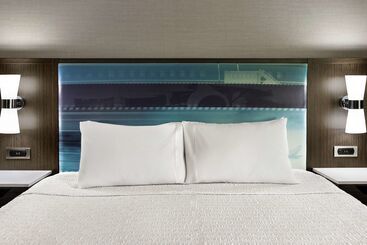 هتل Hampton Inn Chicagoo Hare International Airport