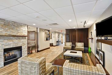 هتل Hampton Inn Hendersonville