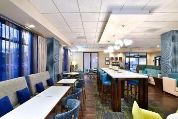 בית מלון כפרי Hampton Inn Tucsonairport