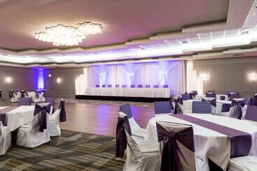 هتل Hilton Chicago/oak Lawn