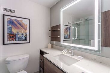 هتل Hilton Garden Inn San Francisco/oakland Bay Bridge