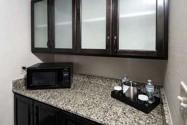 هتل Hilton Greenville