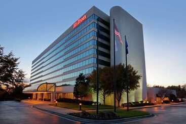 هتل Hilton Greenville