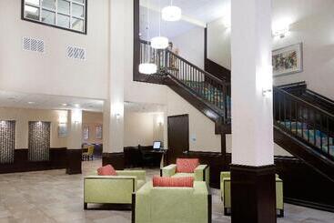 Holiday Inn Express Hotel And Suites Brownsville, An Ihg