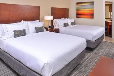 هتل Holiday Inn Express Rochester   University Area, An Ihg