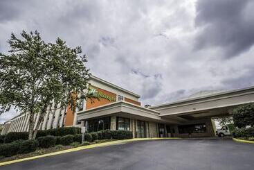 هتل Holiday Inn Knoxville West   Cedar Bluff, An Ihg