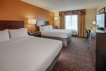 هتل Holiday Inn Knoxville West   Cedar Bluff, An Ihg