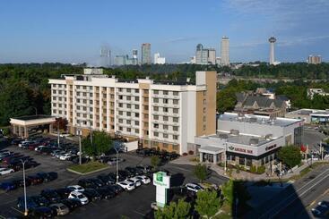 Отель Holiday Inn Niagara Fallsscenic Downtown