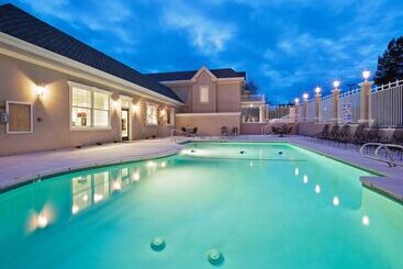 هتل Holiday Inn Redding, An Ihg