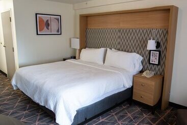 هتل Holiday Inn Redding, An Ihg