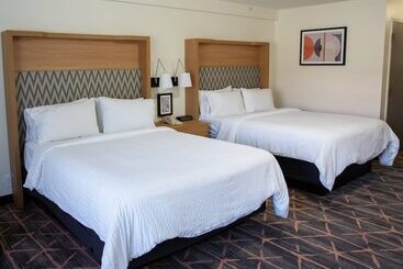 هتل Holiday Inn Redding, An Ihg