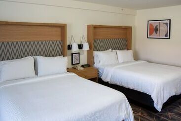 هتل Holiday Inn Redding, An Ihg