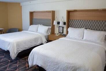 هتل Holiday Inn Redding, An Ihg