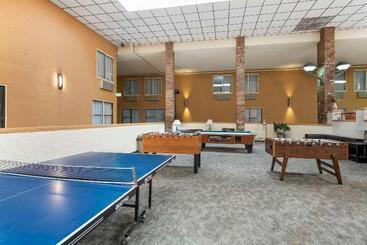 هتل Quality Inn Alamosa