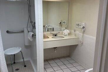 Ramada Hotel & Conference Center By Wyndham Las Cruces