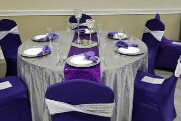 هتل Ramada By Wyndham & Suites Warner Robins