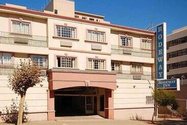 هتل Rodeway Inn Civic Center