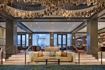 هتل The Logan Philadelphia Curio Collection By Hilton