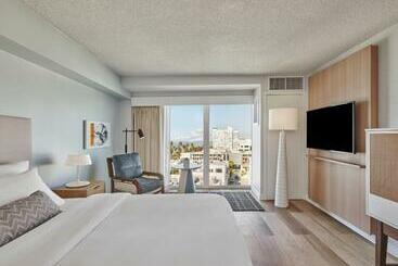 هتل The Pierside Santa Monica