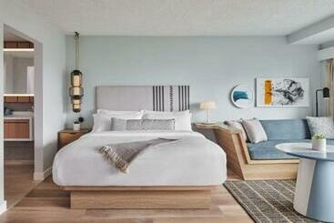 هتل The Pierside Santa Monica