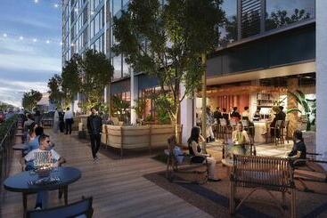 هتل The Pierside Santa Monica