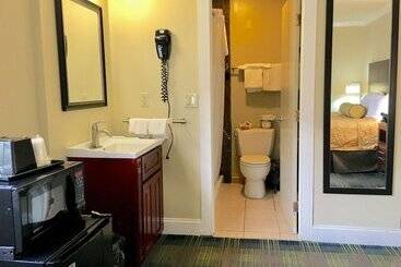 هتل Travelodge By Wyndham By Fisherman's Wharf