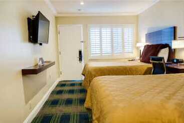 هتل Travelodge By Wyndham By Fisherman's Wharf