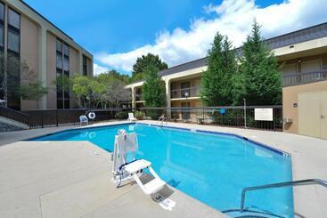 هتل Wyndham Garden Marietta Atlanta North