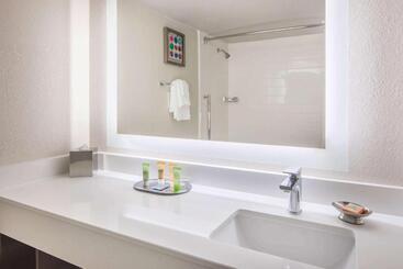 هتل Wyndham Garden Marietta Atlanta North