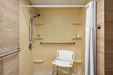 هتل Wyndham Garden Totowa