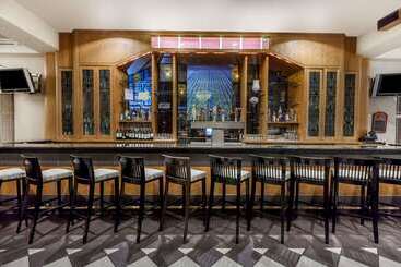 هتل Courtyard By Marriott Pittsburgh University Center