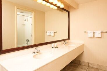 استراحتگاه Red Lion Hotel And Conference Center St. George