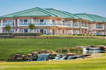 استراحتگاه The Ritz Carlton Dallas, Las Colinas