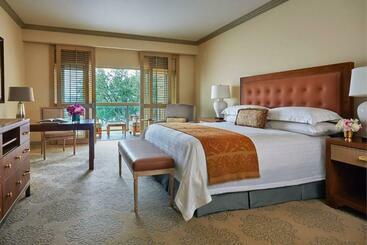 استراحتگاه The Ritz Carlton Dallas, Las Colinas