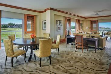 استراحتگاه The Ritz Carlton Dallas, Las Colinas