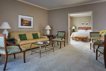 استراحتگاه The Ritz Carlton Dallas, Las Colinas