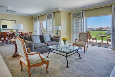 استراحتگاه The Ritz Carlton Dallas, Las Colinas