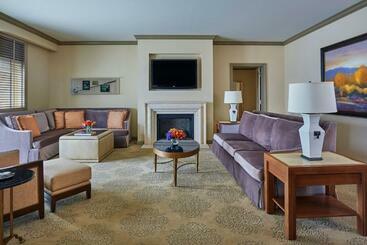 استراحتگاه The Ritz Carlton Dallas, Las Colinas