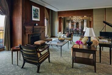 استراحتگاه The Ritz Carlton Dallas, Las Colinas