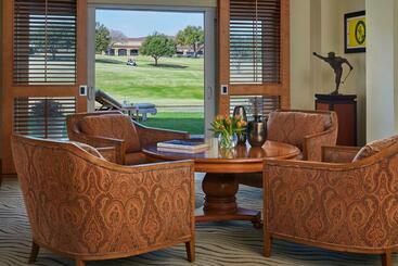 استراحتگاه The Ritz Carlton Dallas, Las Colinas