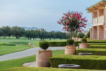 استراحتگاه The Ritz Carlton Dallas, Las Colinas