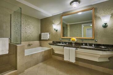استراحتگاه The Ritz Carlton Dallas, Las Colinas