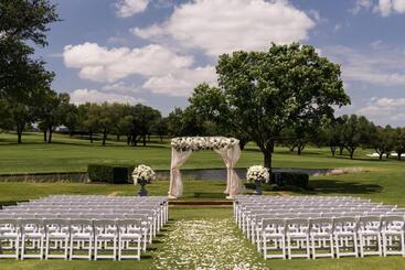 استراحتگاه The Ritz Carlton Dallas, Las Colinas