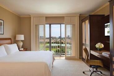استراحتگاه The Ritz Carlton Dallas, Las Colinas