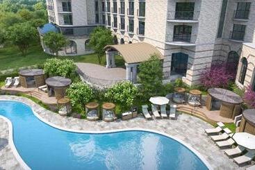 استراحتگاه The Ritz Carlton Dallas, Las Colinas